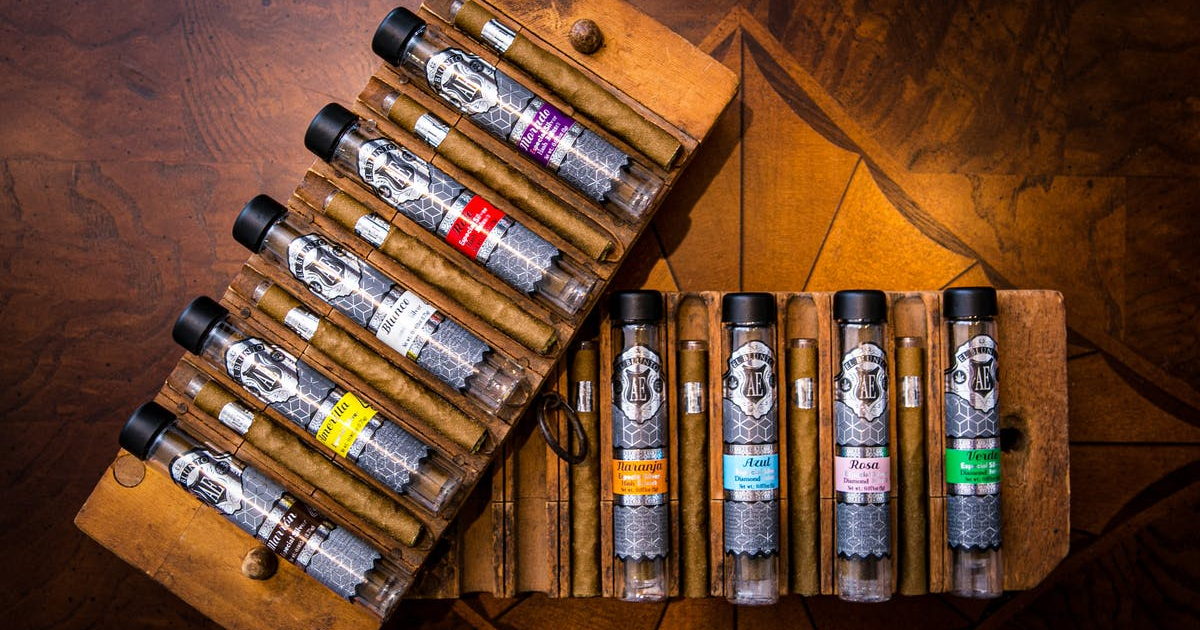 El Blunto: Crafting Premium Cannabis Pre-Rolls with Cigar-Making
